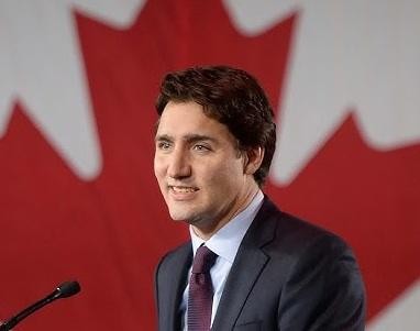 Justin Trudeau podczas publicznego wystąpienia.