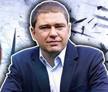 Piotr Szumlewicz podczas swojej działalności zawodowej lub społecznej.