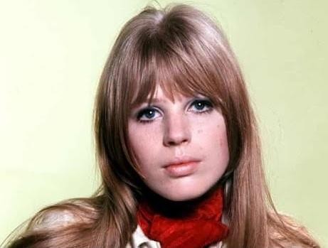 Młoda Marianne Faithfull w latach 60., początki kariery muzycznej.